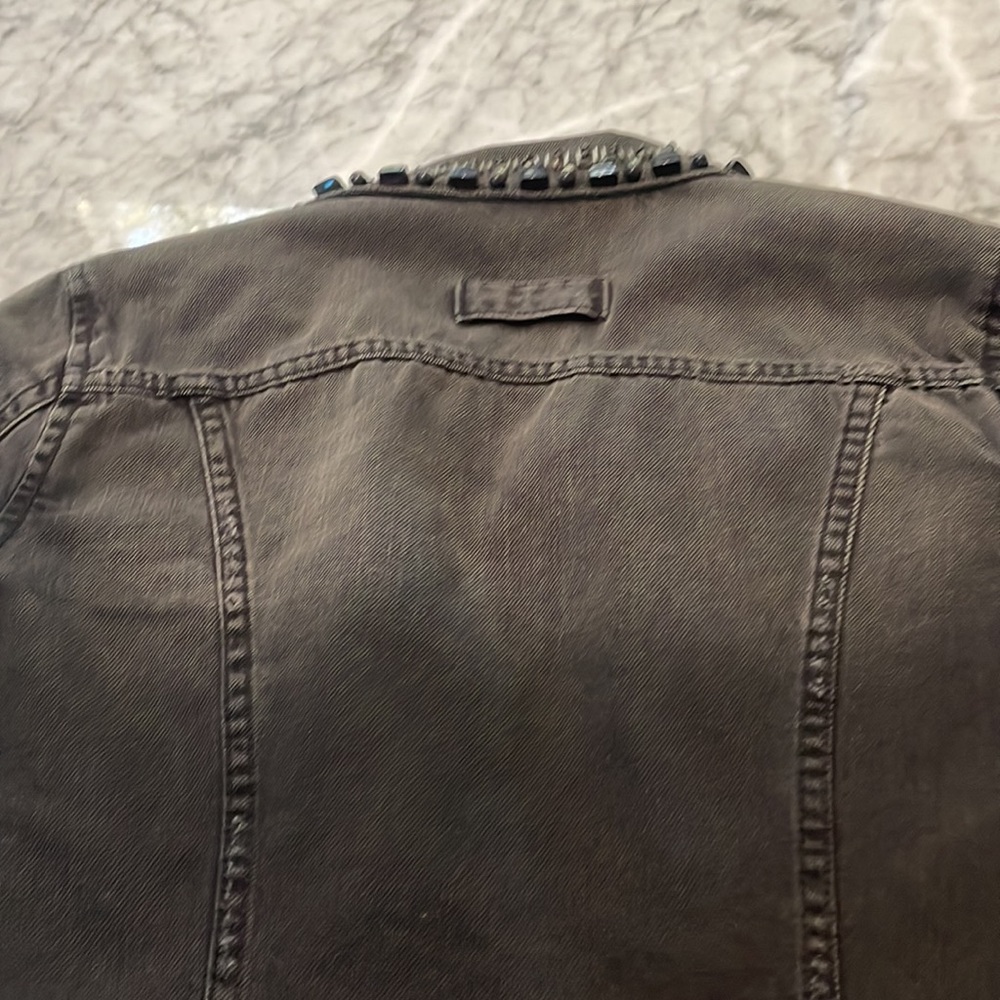 CAbi stunning jean jacket - Size S - Picture 9 of 11